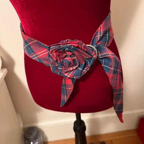 LL Bean Wms Flower Belt Size Med NWT - Picture 7 of 7